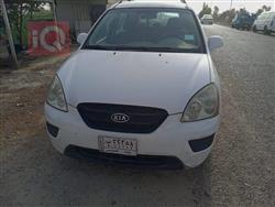 2009 كيا كارينز