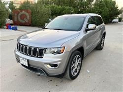 2020 جيب جراند شيروكي