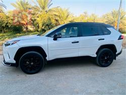 2024 تويوتا راف 4