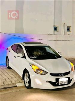 Hyundai Elantra 2012