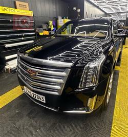 2019 كاديلاك اسكاليد