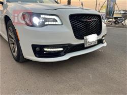 Chrysler 300 2016