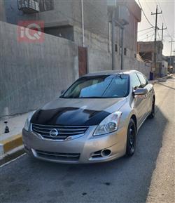 Nissan Altima 2012
