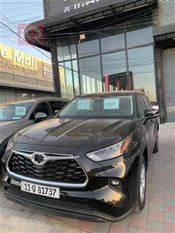 Toyota Highlander 2023