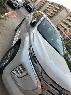 Mitsubishi Pajero Sport 2020