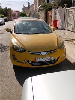 Hyundai Elantra 2012