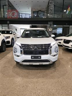 2023 ميتسوبيشي اوتلاندر