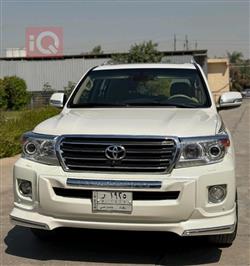 2014 تويوتا لاندكروزر
