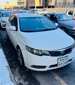 2013 كيا سيراتو