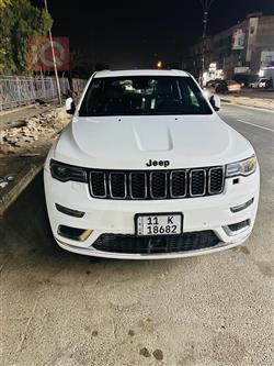 2019 جيب جراند شيروكي