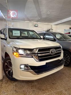 2019 تويوتا لاندكروزر