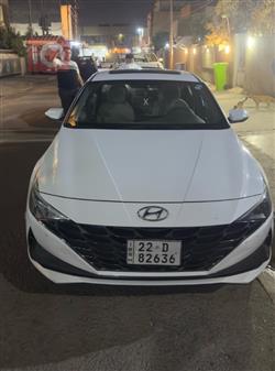 Hyundai Elantra 2023