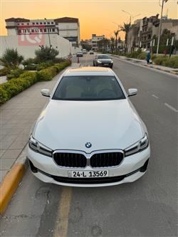 BMW 5-Series 2021