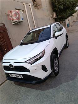 Toyota RAV4 2023