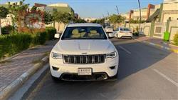 2020 جيب جراند شيروكي