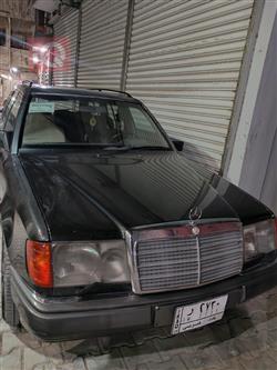 1991 مرسيدس بنز E-Class