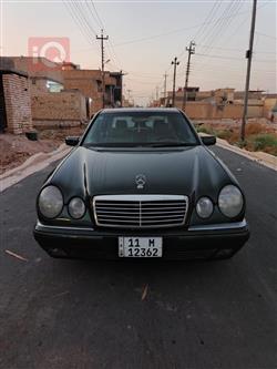 1997 مرسيدس بنز E-Class