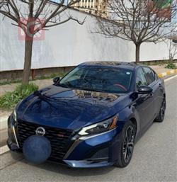 Nissan Altima 2023
