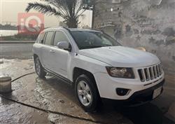 2017 جيب كومباس