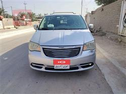 2011 كرايسلر تاون آند كانتري