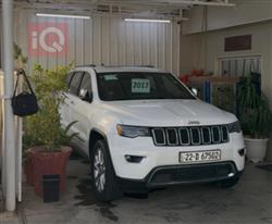 2017 جيب جراند شيروكي