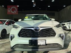 Toyota Highlander 2025