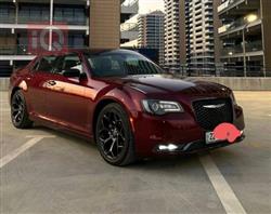 2019 كرايسلر 300