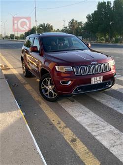 2021 جيب جراند شيروكي