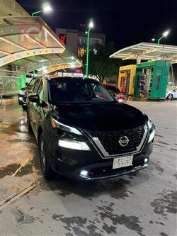 2024 نيسان روج