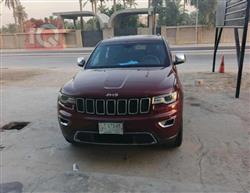 2017 جيب جراند شيروكي