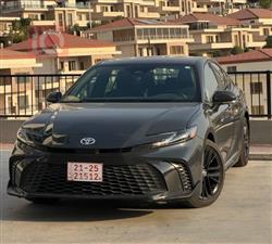 Toyota Camry 2025