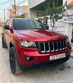 2011 جيب جراند شيروكي