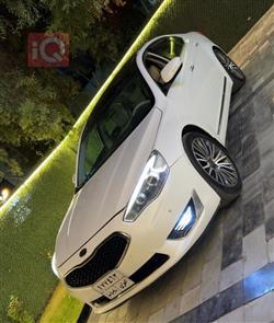 2014 كيا كادينزا