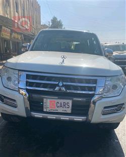 2016 ميتسوبيشي باجيرو