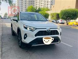 2024 تويوتا راف 4