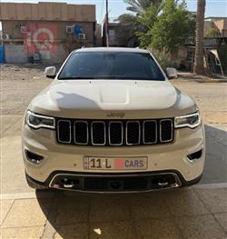 2021 جيب جراند شيروكي