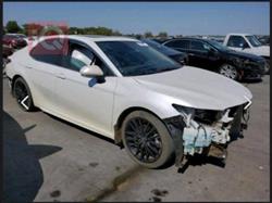 2022 تويوتا كامري