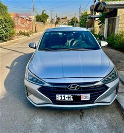 Hyundai Elantra 2019