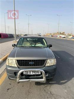 2004 فورد إكسبلورر