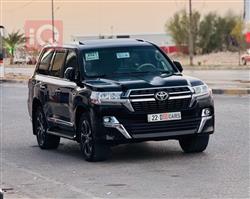 2021 تويوتا لاندكروزر