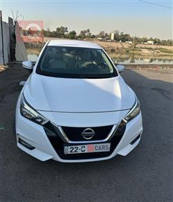 Nissan Sunny 2022