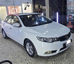 2012 كيا سيراتو