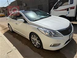 2014 هيونداي أزيرا