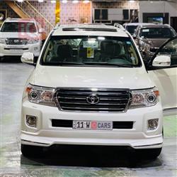 2014 تويوتا لاندكروزر