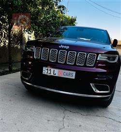 2021 جيب جراند شيروكي