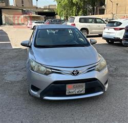 2014 تويوتا يارس