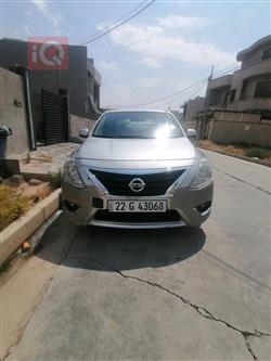 2015 نيسان صني