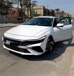 Hyundai Elantra 2024