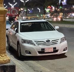 2010 تويوتا كامري