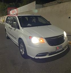 2012 كرايسلر تاون آند كانتري